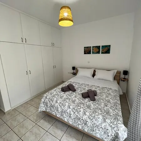 Porfyra Portoheli * פורטו הלי