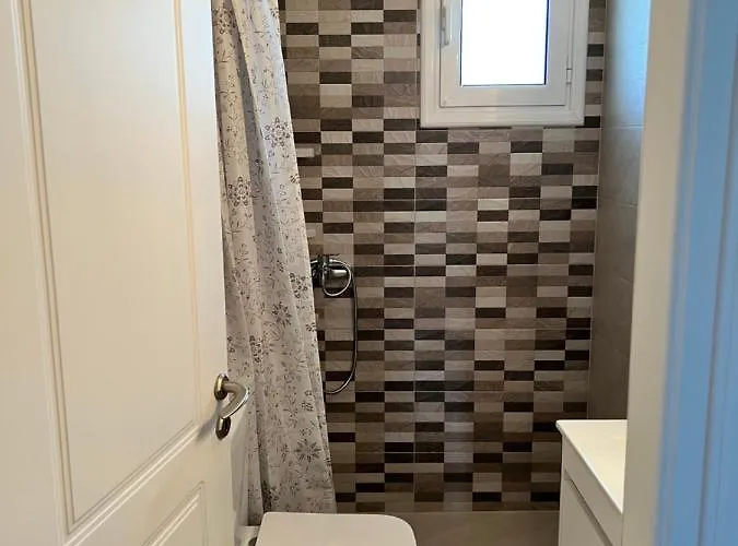 Porfyra Portoheli Casa de Férias *